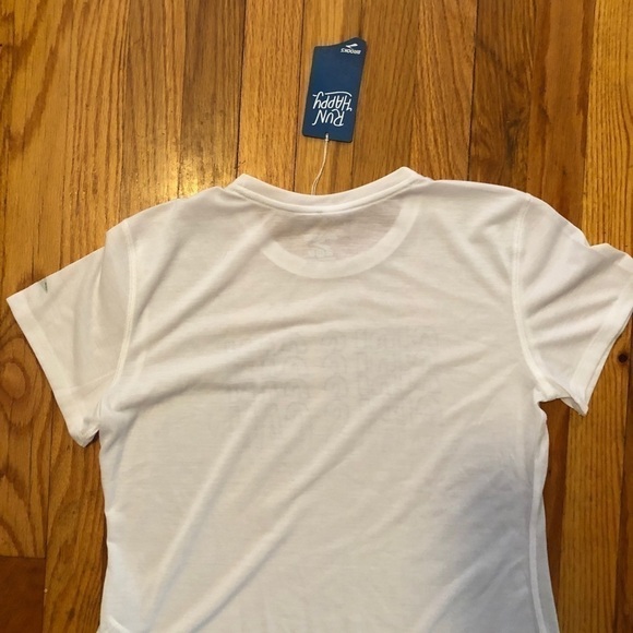 Brooks Brand NWT Empower HER Distance Graphic T-Shirt - Picture 6 of 9